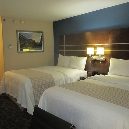 เบสต์ เวสเทิร์น เบนตัน ฮาร์เบอร์ - เซนต์ โจเซฟ Hotel เบนตันฮาร์เบอร์ ภายนอก รูปภาพ