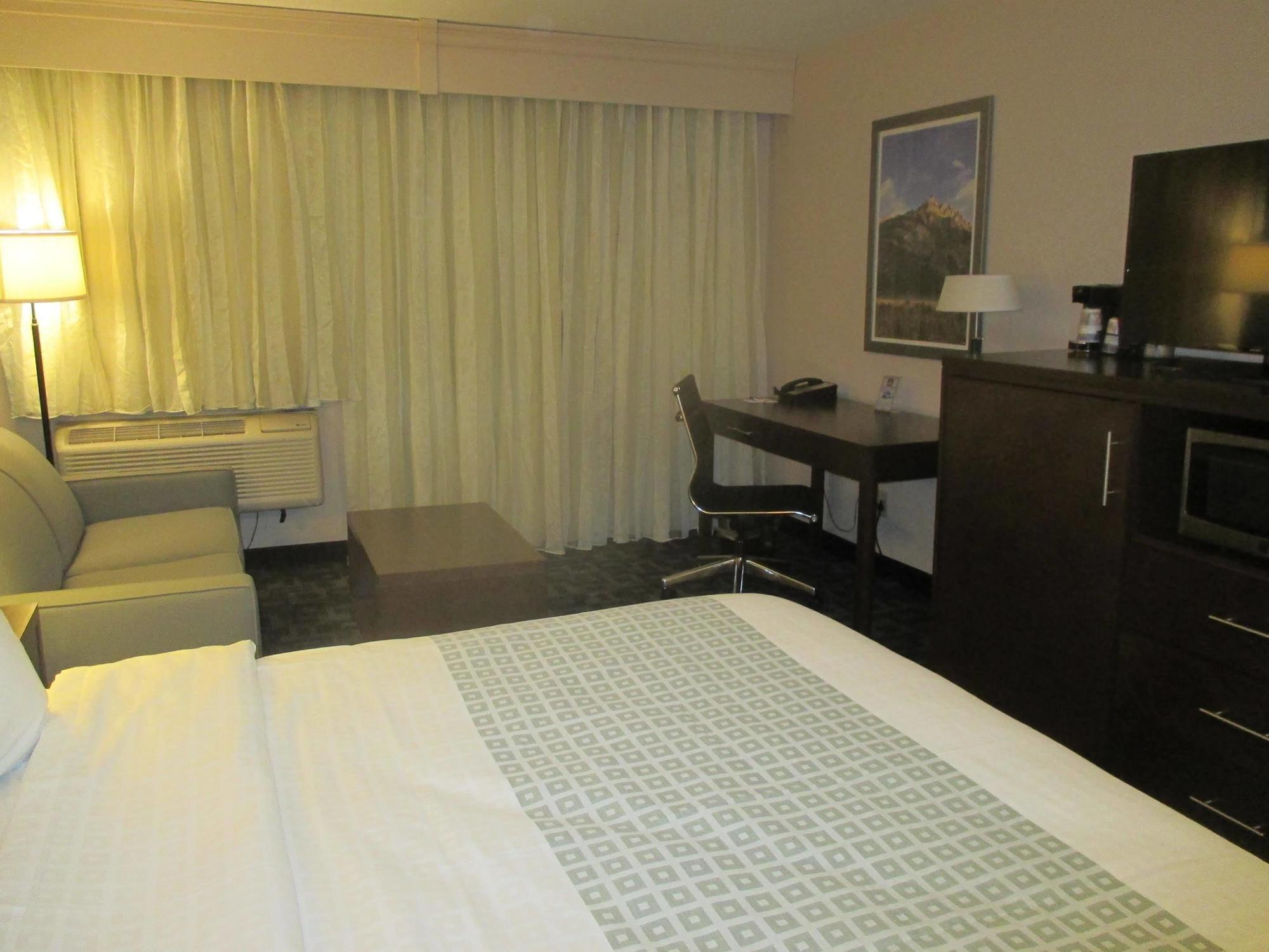 เบสต์ เวสเทิร์น เบนตัน ฮาร์เบอร์ - เซนต์ โจเซฟ Hotel เบนตันฮาร์เบอร์ ภายนอก รูปภาพ